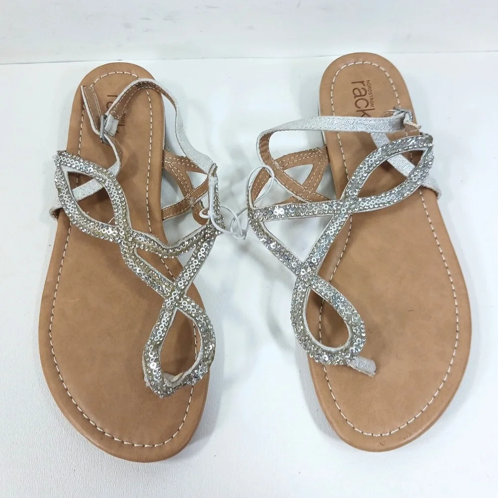 Nordstrom Rack Womens Silver Sequin Glitter Strappy Flat Thong Sandals Size 4